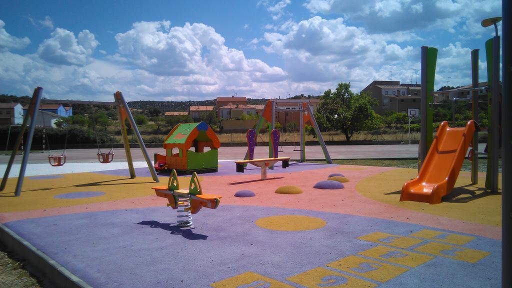 Apartamentos Rurales Millan La Mata de los Olmos Exteriör bild